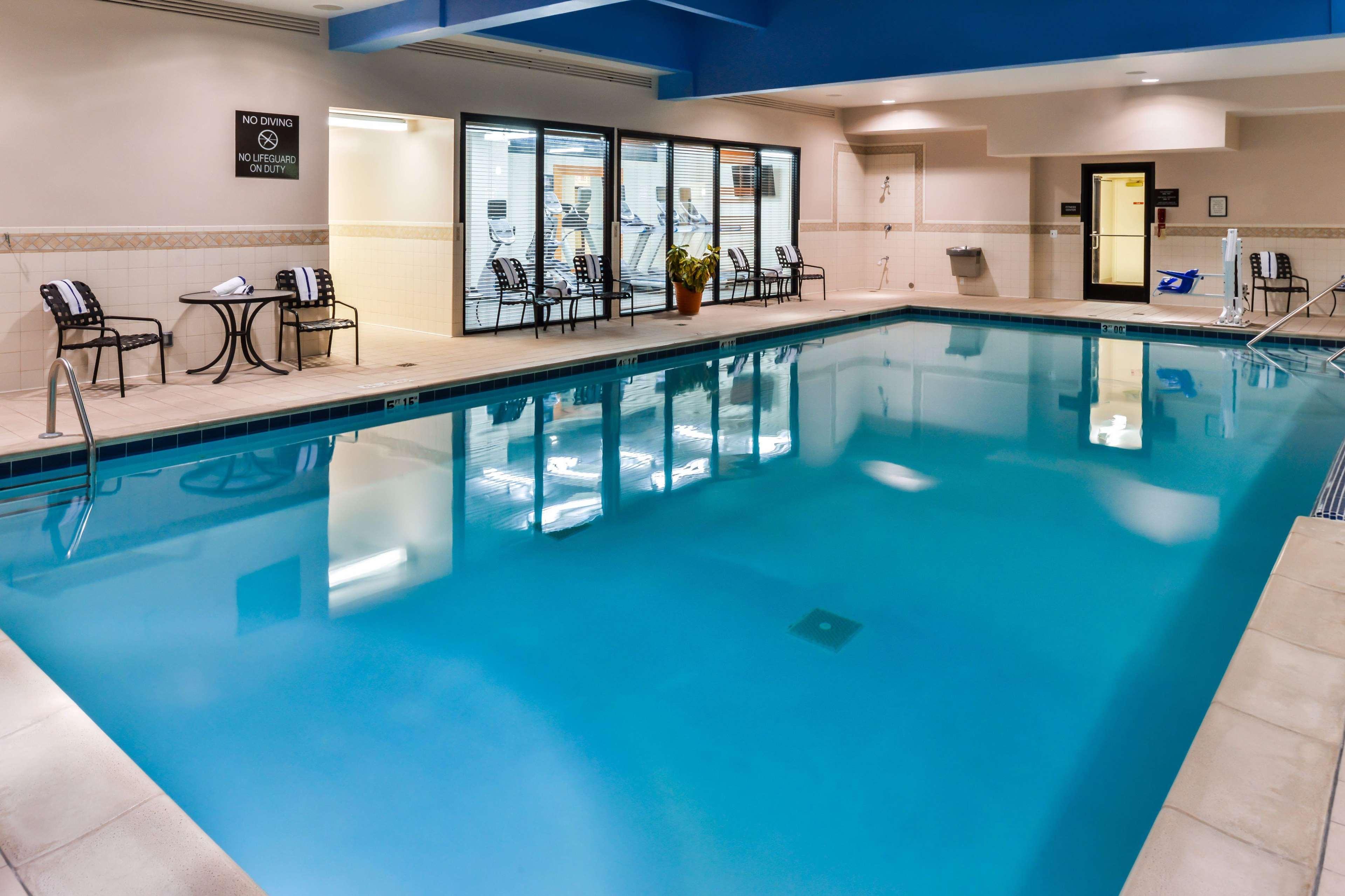 Hilton Garden Inn Detroit Саутфилд Экстерьер фото