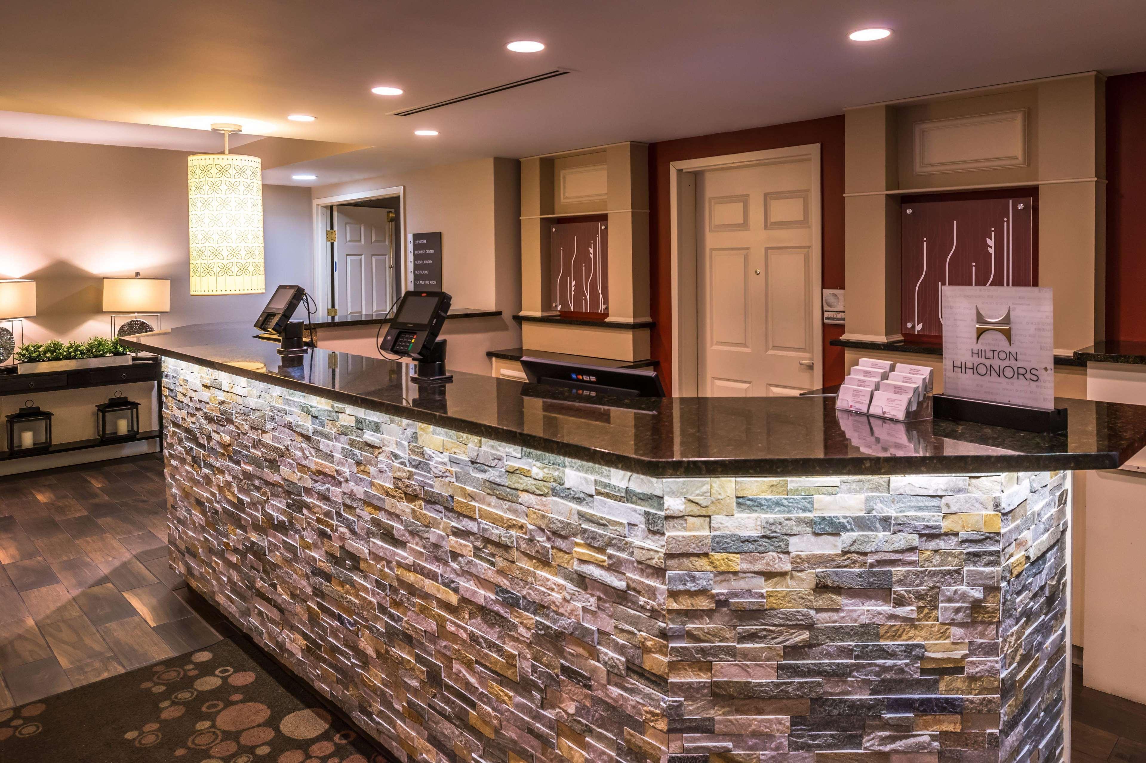 Hilton Garden Inn Detroit Саутфилд Экстерьер фото