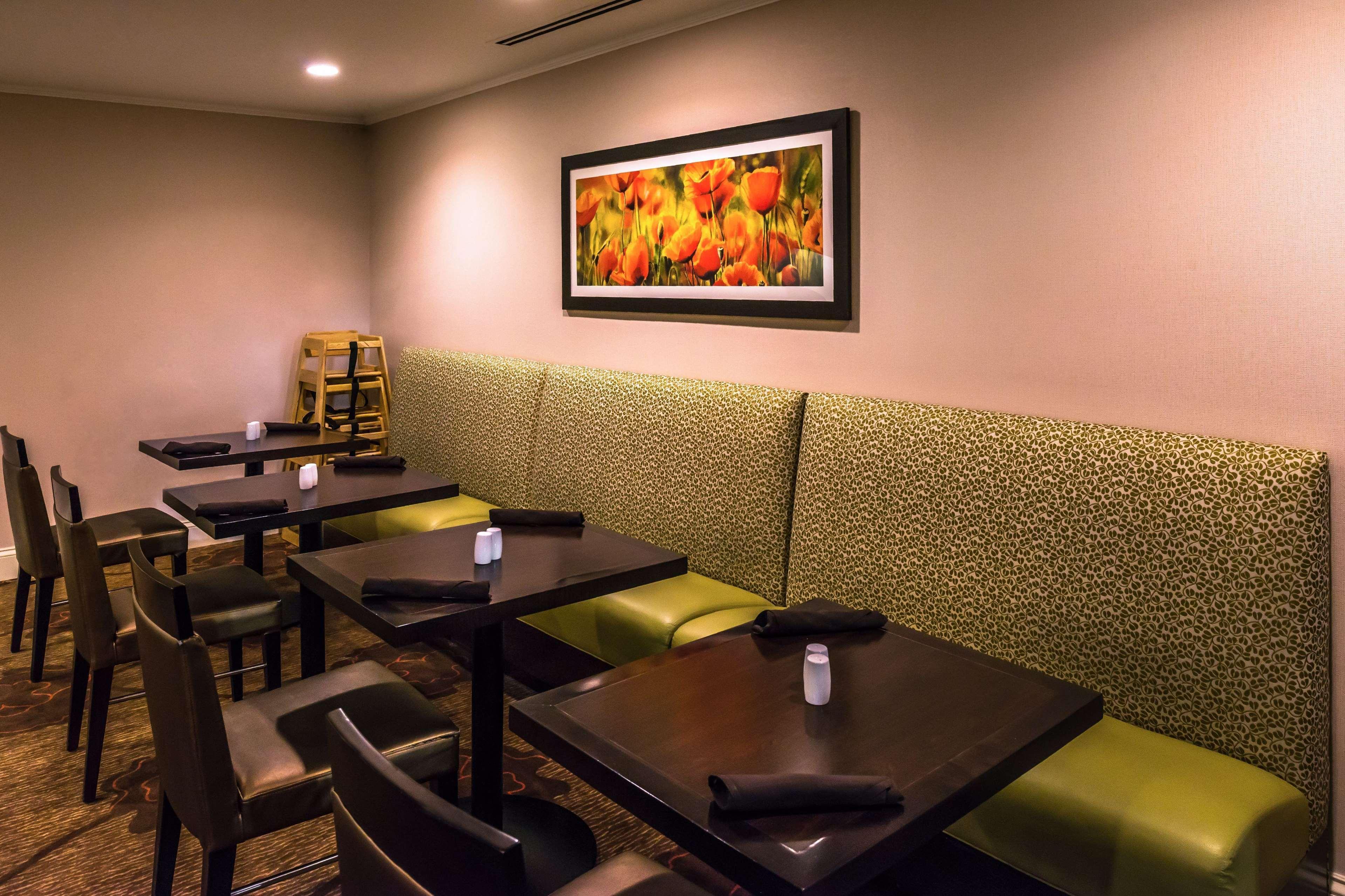 Hilton Garden Inn Detroit Саутфилд Экстерьер фото