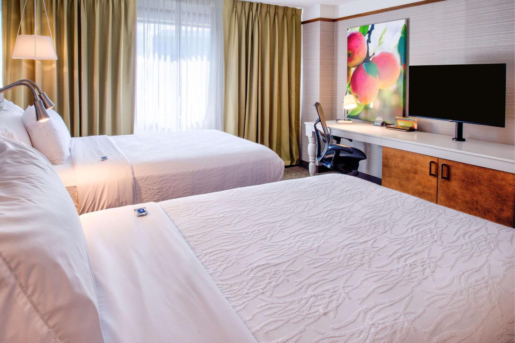 Hilton Garden Inn Detroit Саутфилд Экстерьер фото