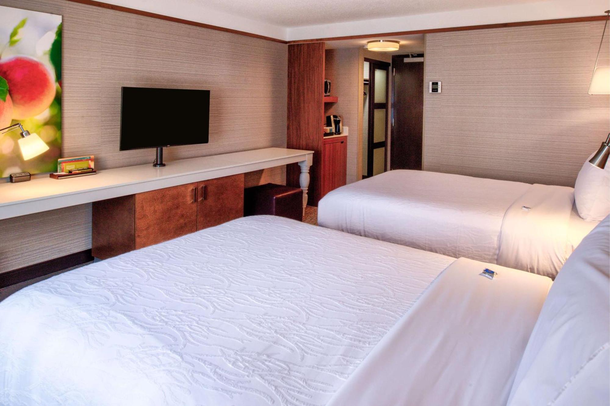 Hilton Garden Inn Detroit Саутфилд Экстерьер фото