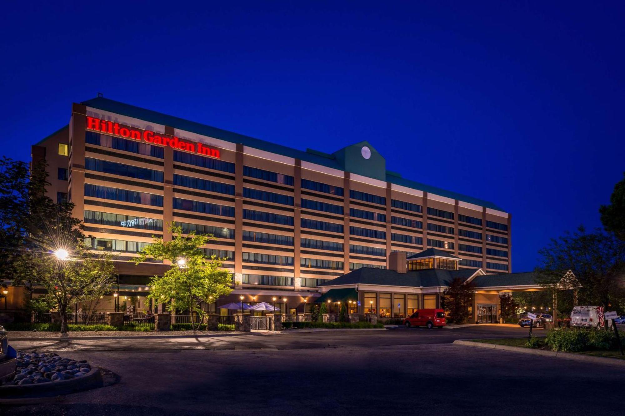 Hilton Garden Inn Detroit Саутфилд Экстерьер фото